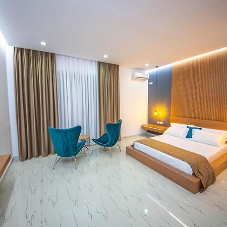 Noan Hotel & Resort Dhermi Ngoại thất bức ảnh