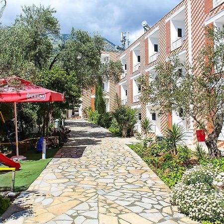 Noan Hotel & Resort Dhermi Ngoại thất bức ảnh