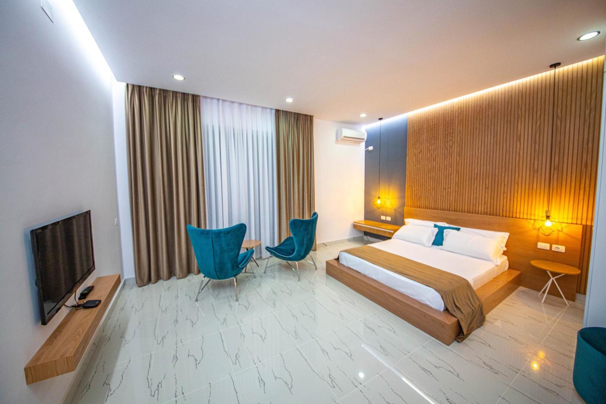 Noan Hotel & Resort Dhermi Ngoại thất bức ảnh