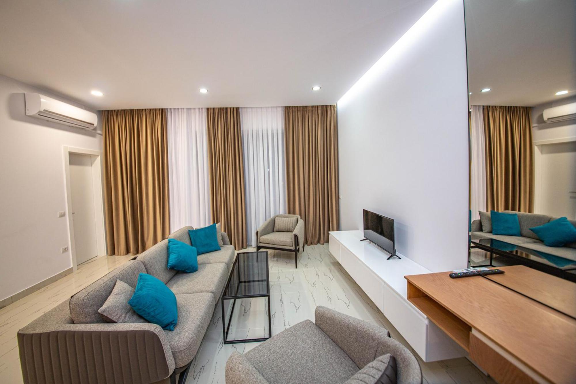 Noan Hotel & Resort Dhermi Phòng bức ảnh