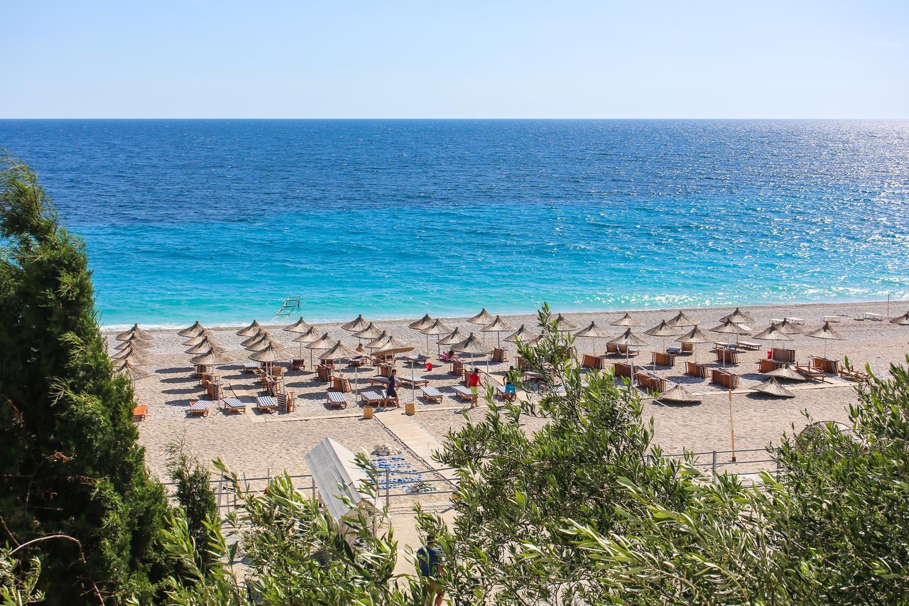 Noan Hotel & Resort Dhermi Ngoại thất bức ảnh